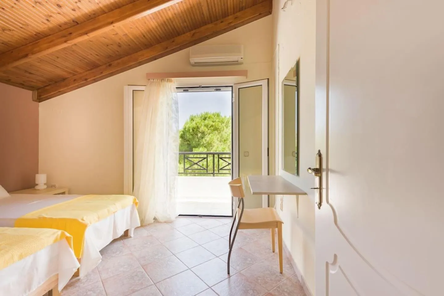 Holiday home Anastasia'S Residence Kardhakata Greece